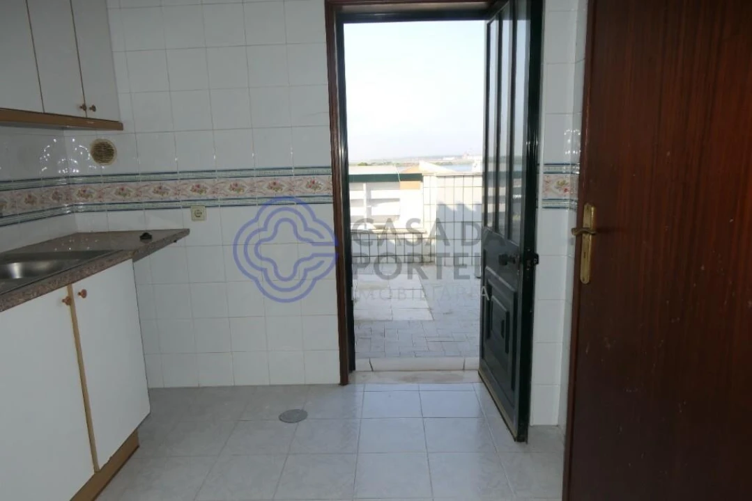 Apartamento T2 para Venda em Gafanha da Nazaré Foto 16