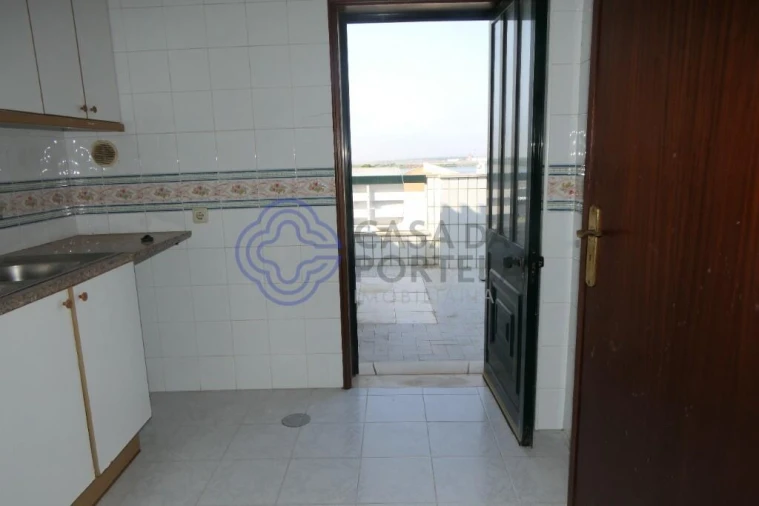 Apartamento T2 para Venda em Gafanha da Nazaré Foto 16