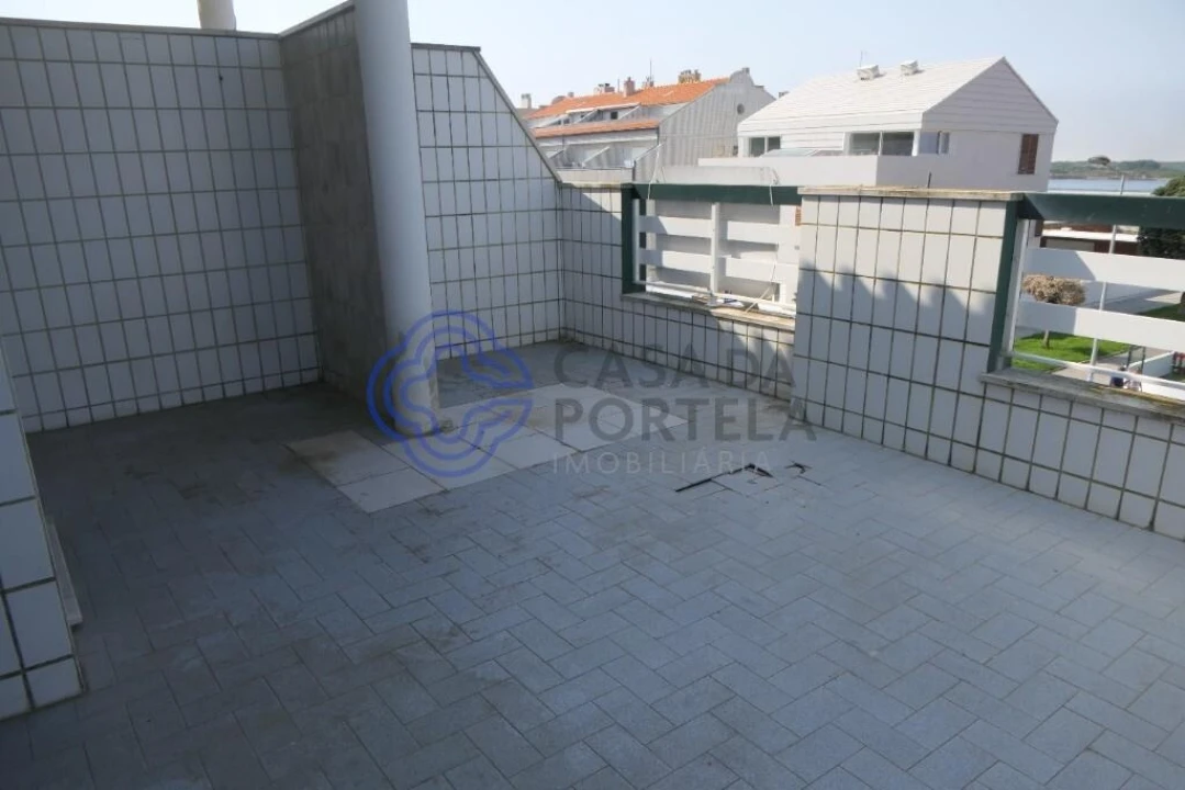 Apartamento T2 para Venda em Gafanha da Nazaré Foto 17