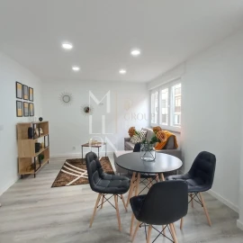 Apartamento T3 para Venda em Benfica