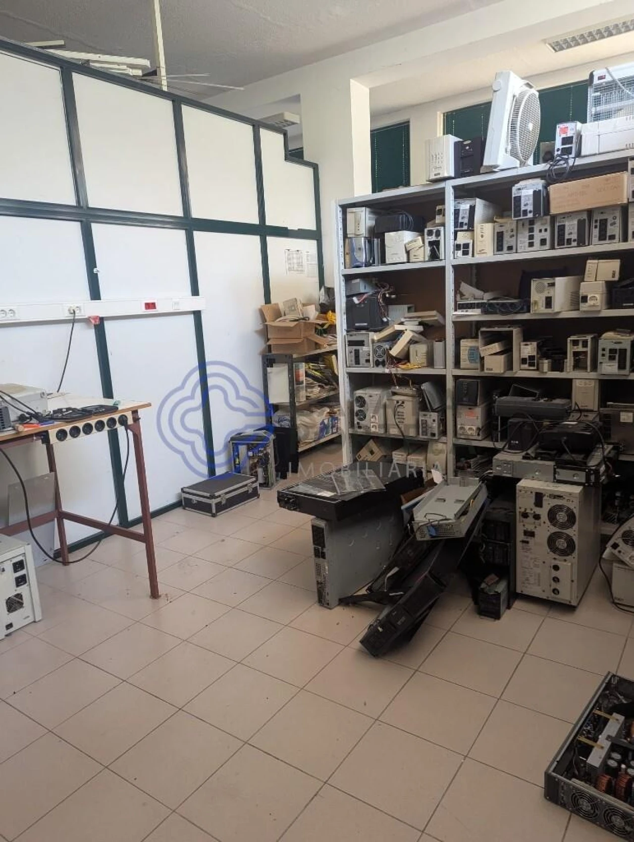 Loja para Venda em Santa Comba Dão e Couto do Mosteiro Foto 14