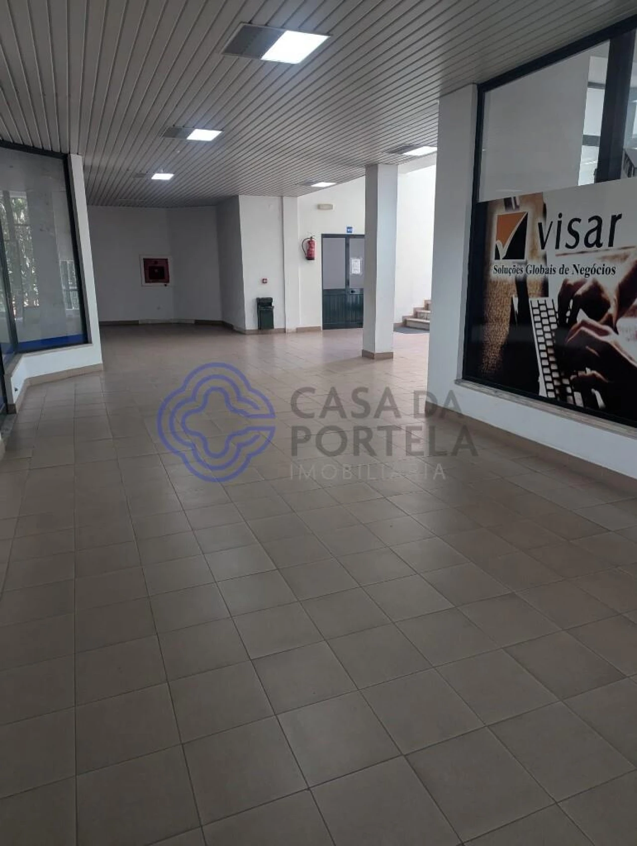 Loja para Venda em Santa Comba Dão e Couto do Mosteiro Foto 12