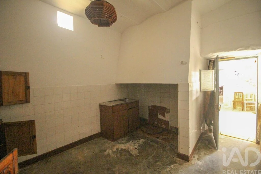 Moradia T5 para Venda em Rio de Moinhos Foto 27