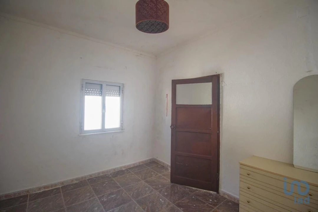 Moradia T5 para Venda em Rio de Moinhos Foto 14