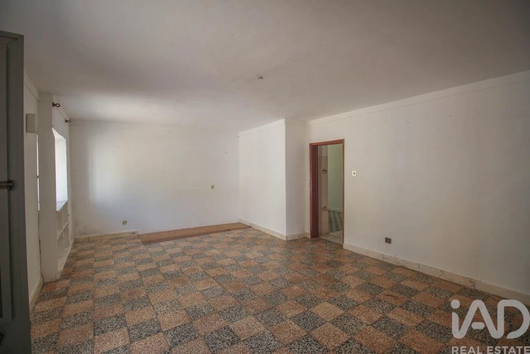 Moradia T5 para Venda em Rio de Moinhos Foto 19