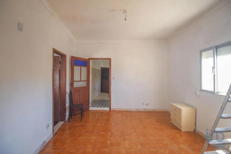 Moradia T5 para Venda em Rio de Moinhos Foto 12