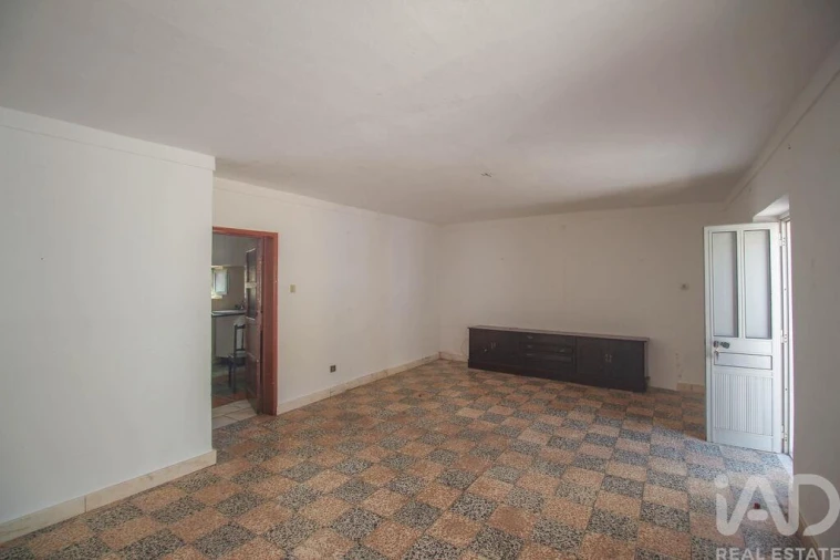 Moradia T5 para Venda em Rio de Moinhos Foto 20