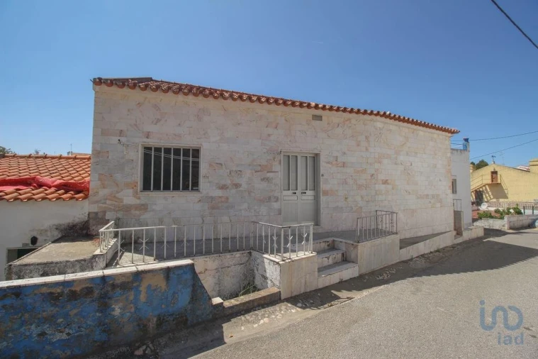 Moradia T5 para Venda em Rio de Moinhos Foto 2