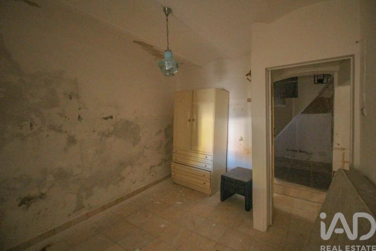 Moradia T5 para Venda em Rio de Moinhos Foto 30