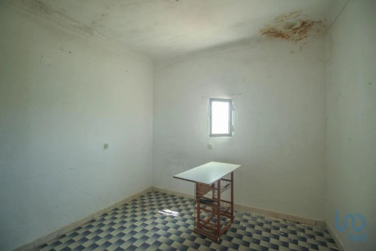 Moradia T5 para Venda em Rio de Moinhos Foto 6