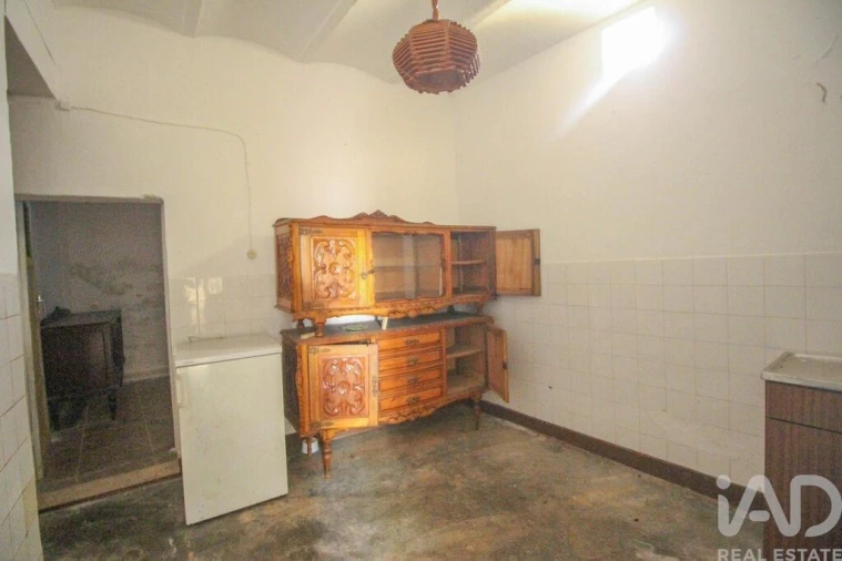 Moradia T5 para Venda em Rio de Moinhos Foto 26