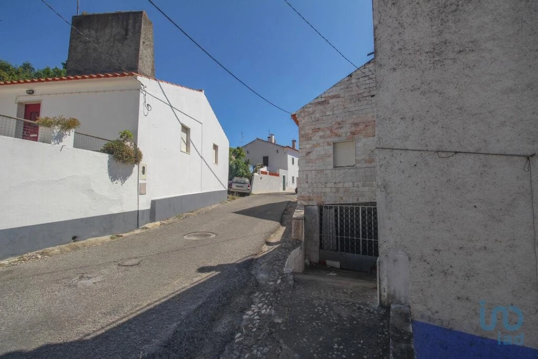 Moradia T5 para Venda em Rio de Moinhos Foto 5