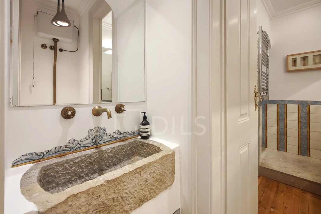 Apartamento T4 para Venda em Misericórdia Foto 22