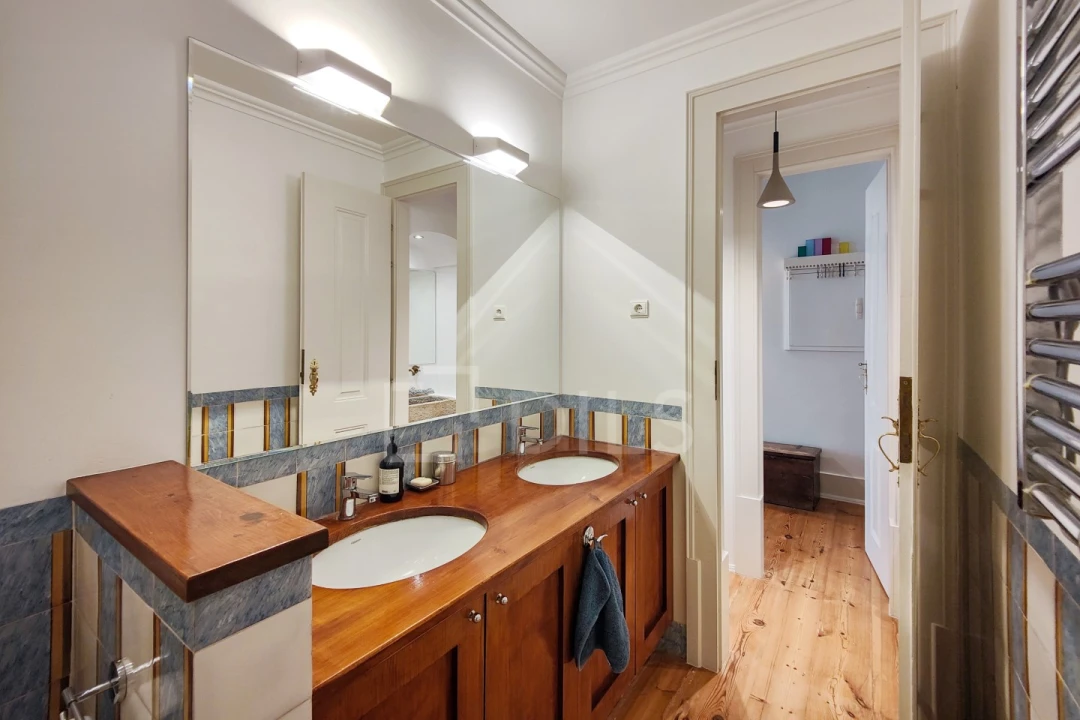 Apartamento T4 para Venda em Misericórdia Foto 25