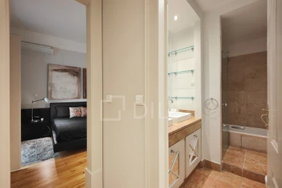 Apartamento T4 para Venda em Misericórdia