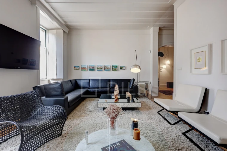 Apartamento T4 para Venda em Misericórdia Foto 4