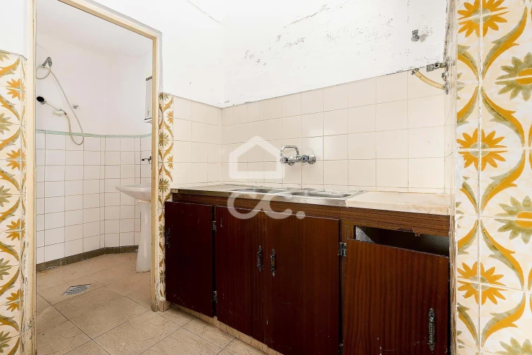 Moradia T4 para Venda em Redondo Foto 8