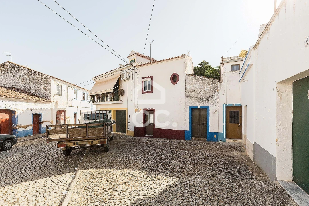 Moradia T4 para Venda em Redondo Foto 30