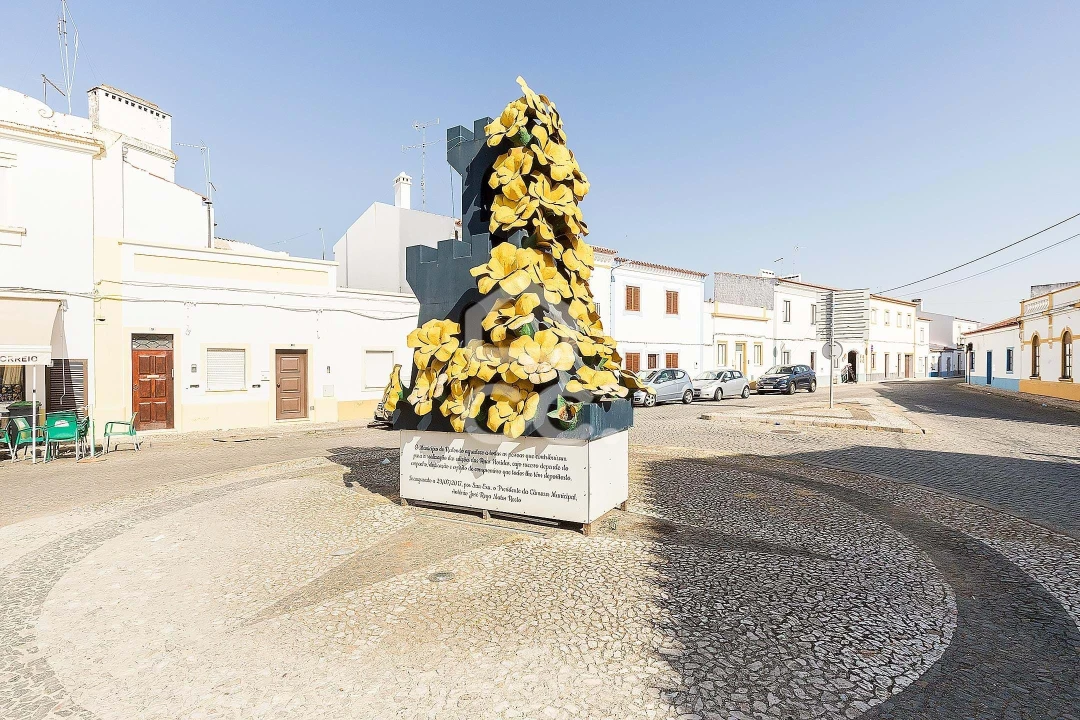 Moradia T4 para Venda em Redondo Foto 36