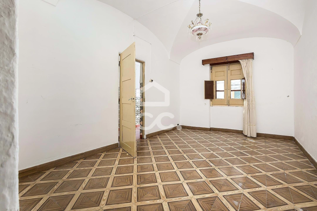 Moradia T4 para Venda em Redondo Foto 1