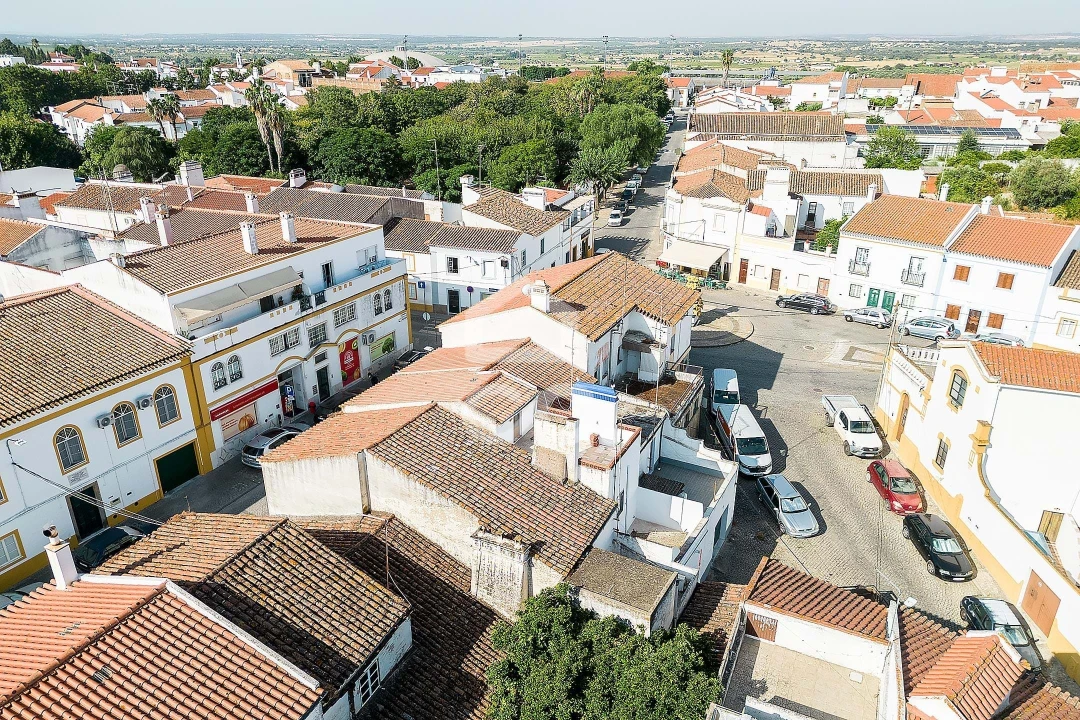 Moradia T4 para Venda em Redondo Foto 40