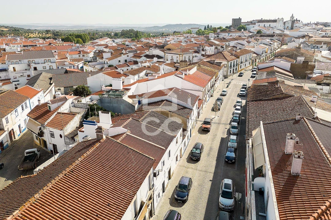 Moradia T4 para Venda em Redondo Foto 37