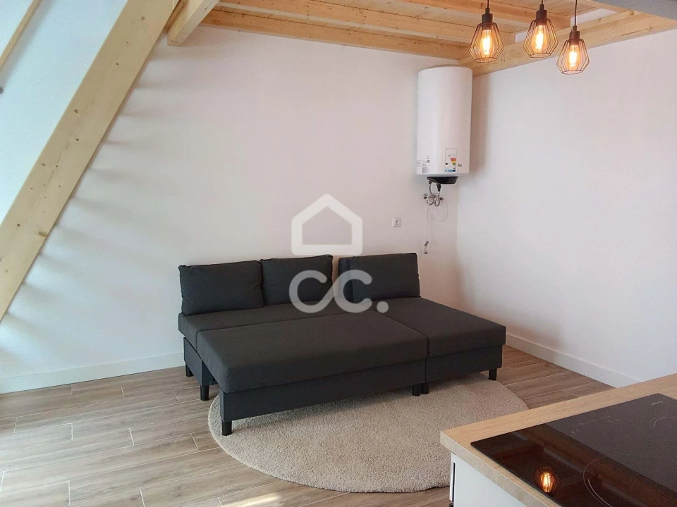 Armazém para Venda em Olho Marinho Foto 10