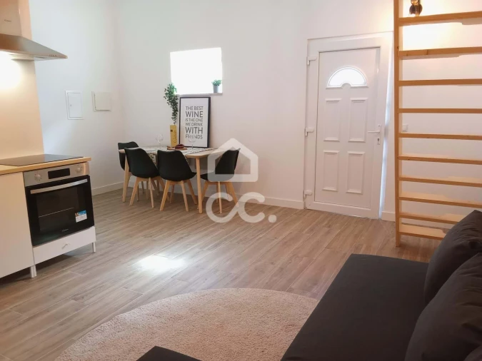 Armazém para Venda em Olho Marinho Foto 11