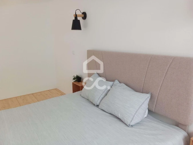 Armazém para Venda em Olho Marinho Foto 20