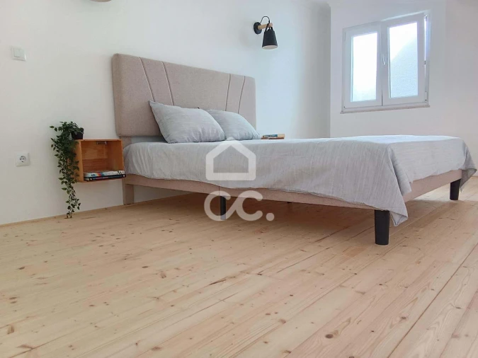 Armazém para Venda em Olho Marinho Foto 15