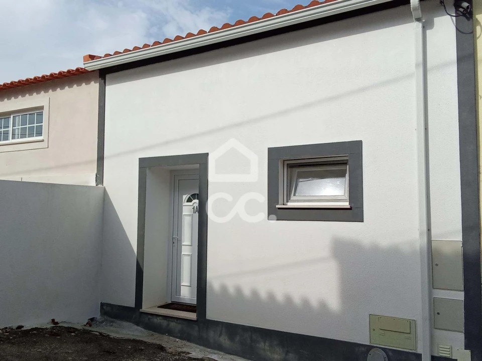 Armazém para Venda em Olho Marinho Foto 22