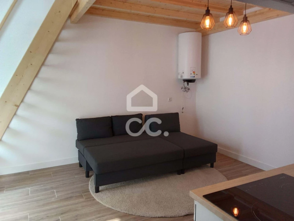 Armazém para Venda em Olho Marinho Foto 9