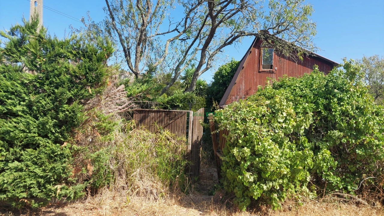 Terreno para Venda em Budens Foto 19