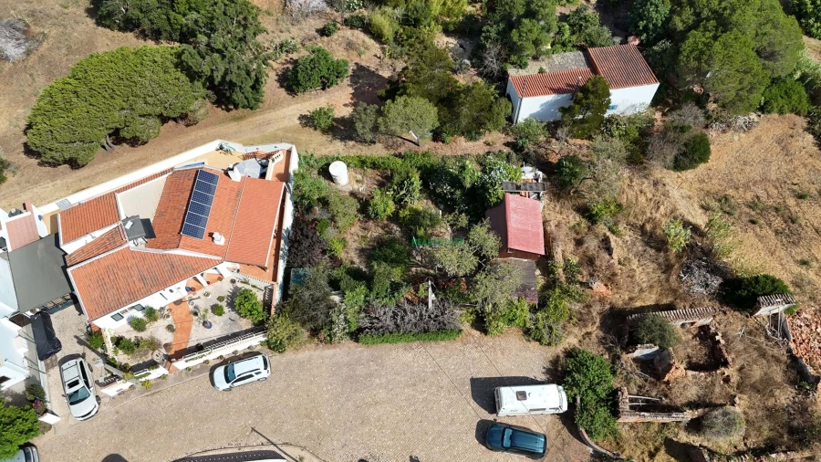 Terreno para Venda em Budens Foto 4