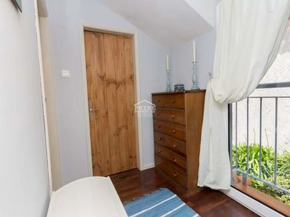 Moradia T2 para Venda em Fajã da Ovelha Foto 9