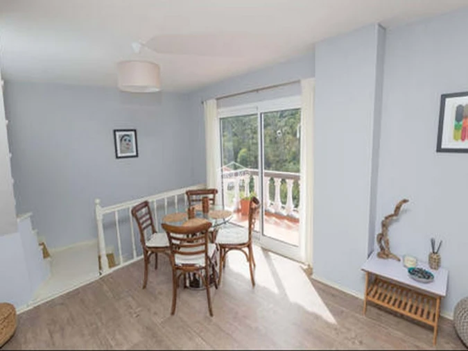 Moradia T2 para Venda em Fajã da Ovelha Foto 5