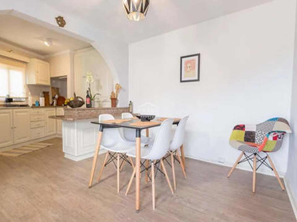 Moradia T2 para Venda em Fajã da Ovelha Foto 7