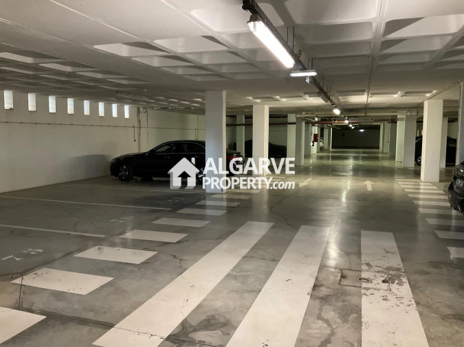 Apartamento T3 para Venda em Quarteira Foto 23