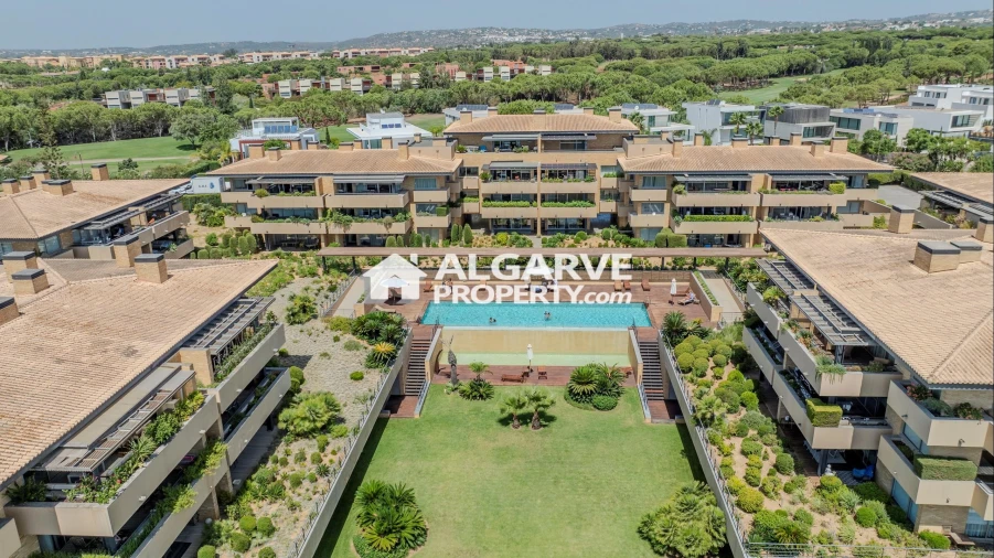 Apartamento T3 para Venda em Quarteira Foto 26