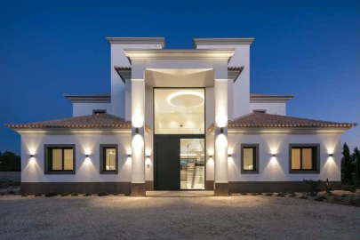 Moradia T5 para Venda em Loule (São Clemente)