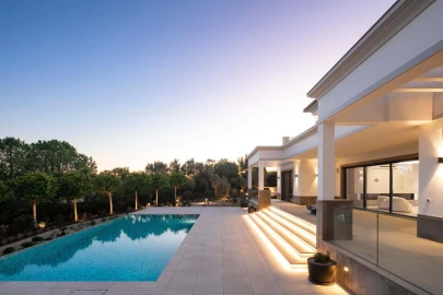 Moradia T5 para Venda em Loule (São Clemente)