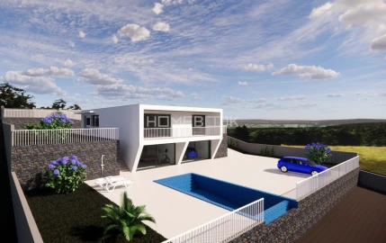 Moradia T4 para Venda em Santa Cruz