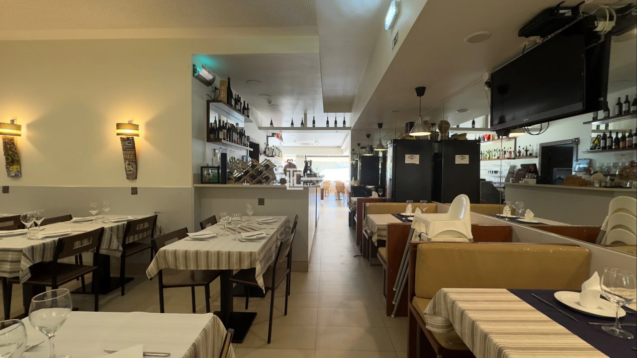 Negócio para Venda em Ramada e Caneças Foto 11