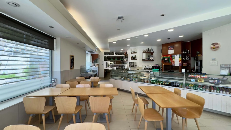 Negócio para Venda em Ramada e Caneças Foto 2