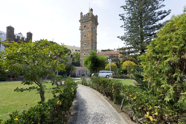 Moradia T6 para Venda em Cascais e Estoril Foto 12