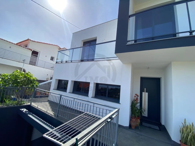 Moradia T3 para Venda em Campanario Foto 2