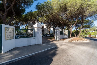 Apartamento para Venda em Loule (São Clemente)