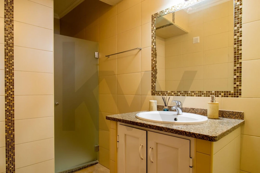 Moradia T4 para Venda em Vila do Bispo e Raposeira Foto 29