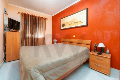 Apartamento T3 para Venda em Olhão