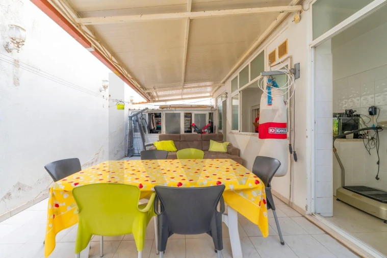Apartamento T3 para Venda em Olhão Foto 10